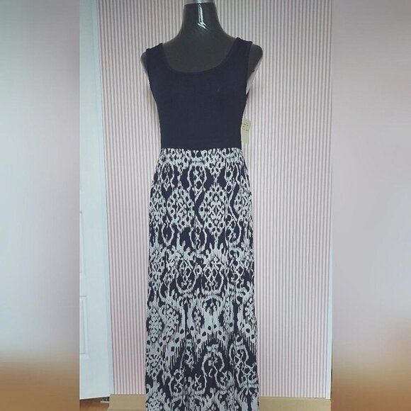 Studio West Dresses & Skirts - Whimsigoth Maxi Dress Boho Witchy Tiered Blue & White Gown Medium